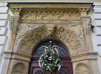 detail portálu