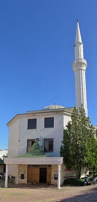 Mahmut Saf Cami - exteriér