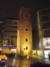 Lví věž (Löwenturm) - pozůstatek pův. opevnění 