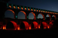 Vers-Pont-du-Gard – Noční osvětlení římského akvaduktu Pont du Gard