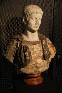 antická Mužská hlava (cca r. 350)