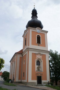 Kladruby (u Stříbra) – kostel sv. Jakuba s lapidáriem křížových kamenů