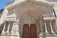 Arles – bazilika sv. Trofima (cathédrale Saint-Trophime d'Arles)