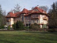 Luhačovice - lázeňský dům Jestřabí