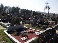hřbitov u kostela