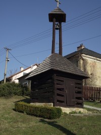 Doubravy - dřevěná zvonice