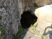 Římská cisterna u starobylé osady Arauzona