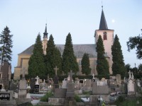 hřbitov a kostel sv. Jiří v Kunčině