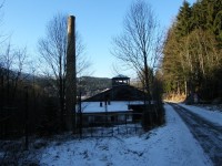 Petzoldova továrna ve stavu ze zimy 2009