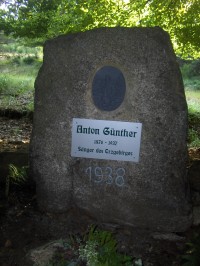 pomník Antona Günthera.