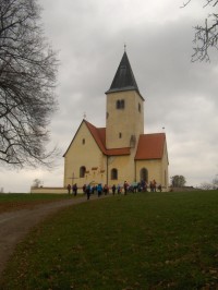 Kostel sv. Jakuba a Filipa na Chvojně.