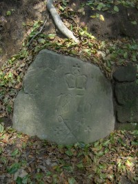 kámen u cesty z pevnosti do  Königsteinu