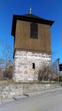 Zvonice v obci Růžová.