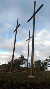 Tři kříže na Kolině.