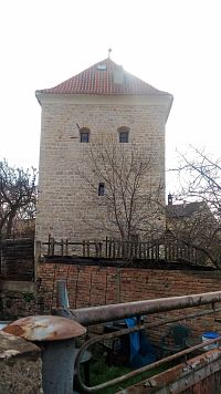 Městské opevnění v Budyni nad Ohří.