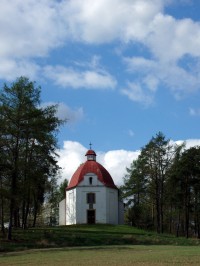 kaple sv.Antonínek nad údolím u Krakovce