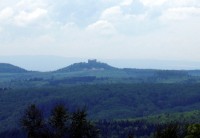 výhled z Brda na hrad Buchlov