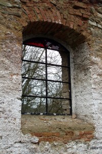 okno kostela