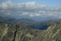 Panorama z Furkotského štítu zprava m.j. Kasprov vrch - Giewont