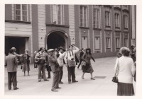 Turisté na Pražském hradě 1985