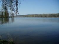 K rybníku Záplavy u Kladna