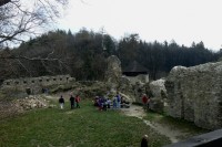 NÁDVOŘÍ NA LUKOVĚ