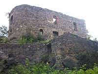zřícenina hradu Vlčtejn