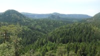 pohled z vyhlídky na Jestřebí skály-Sokolí stěny-Winterstein a Teichstein