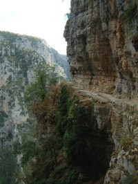 Stezka nad klášterem