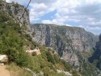 Cesta ke klášteru Ag.Paraskevi nad kaňonem