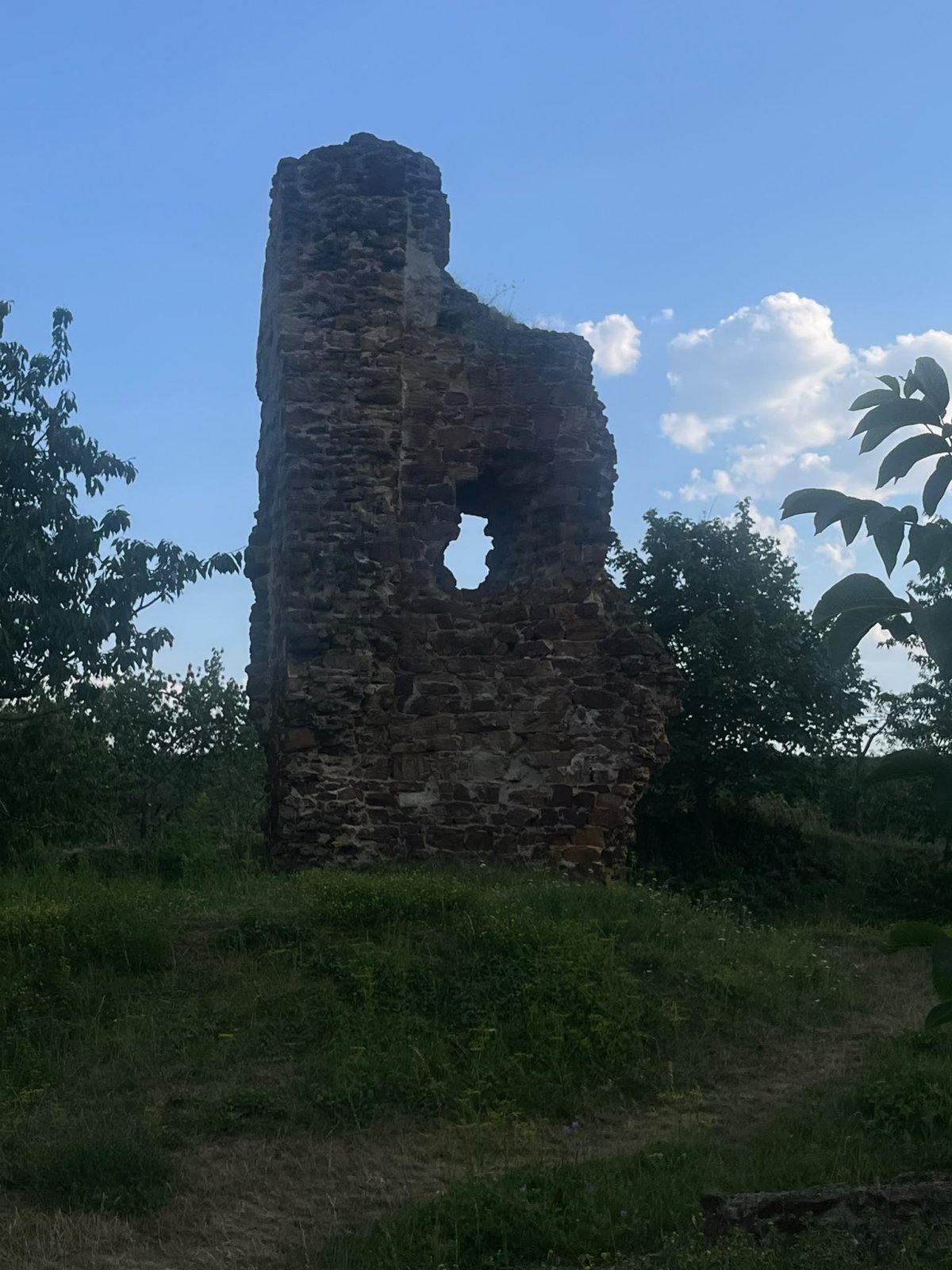Zřícenina hradu Žerotín