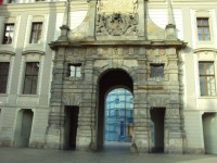 vstup na nádvoří pražkého hradu