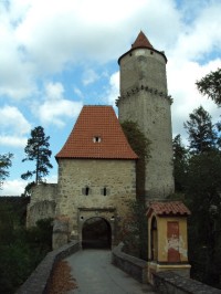 Písecká brána a věž Hláska