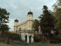 zámek v Mníšku