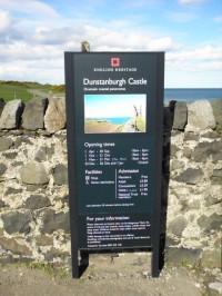 hrad Dunstanburgh