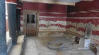 trůnní sál s Mióovým trůnem, asi nejstarší trůn na světě