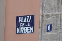 Valencie - náměstí Plaza de la Virgen