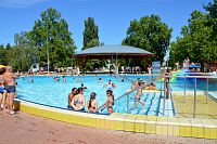 Bükfürdö - venkovní bazén