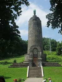 Pomník k výročí bitvy 1813