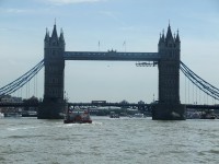 Tower Bridge s loděmi