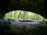 Výhled z jeskyně Pekárna