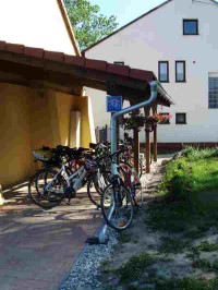 Cyklisté vítáni - Penzion Papírna - restaurace