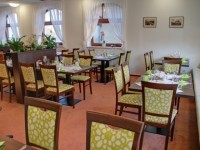 Cyklisté vítáni - Hotel Artaban **** - restaurace