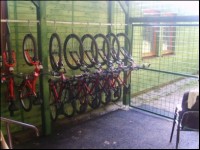 Cyklisté vítáni - Sportovně Turistické Centrum Hadinka