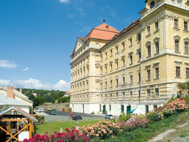 Znovín Znojmo Loucký Klášter Cyklisté Vítáni Turistikacz