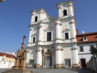 Kostel Svatých Andělů strážných a klášter servitů