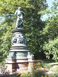 Pomník Adalberta Lanny v Českých Budějovicích