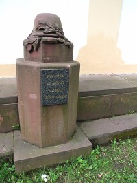 Pomník obětí válek v České Kamenici