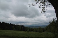 Pohled z odpočívky směrem do údolí Losenice