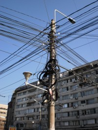 Um rumunských elektrikářů